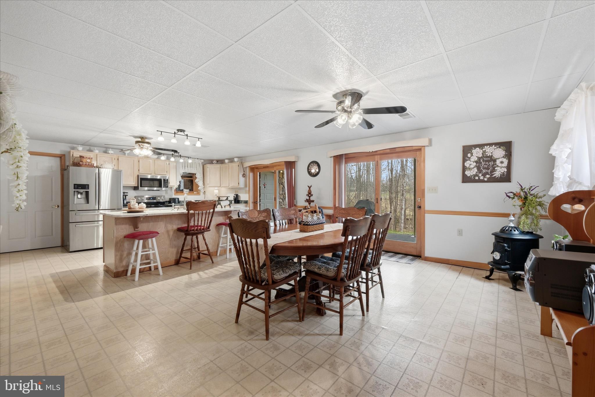 HIGHLAND HILLS - Residential