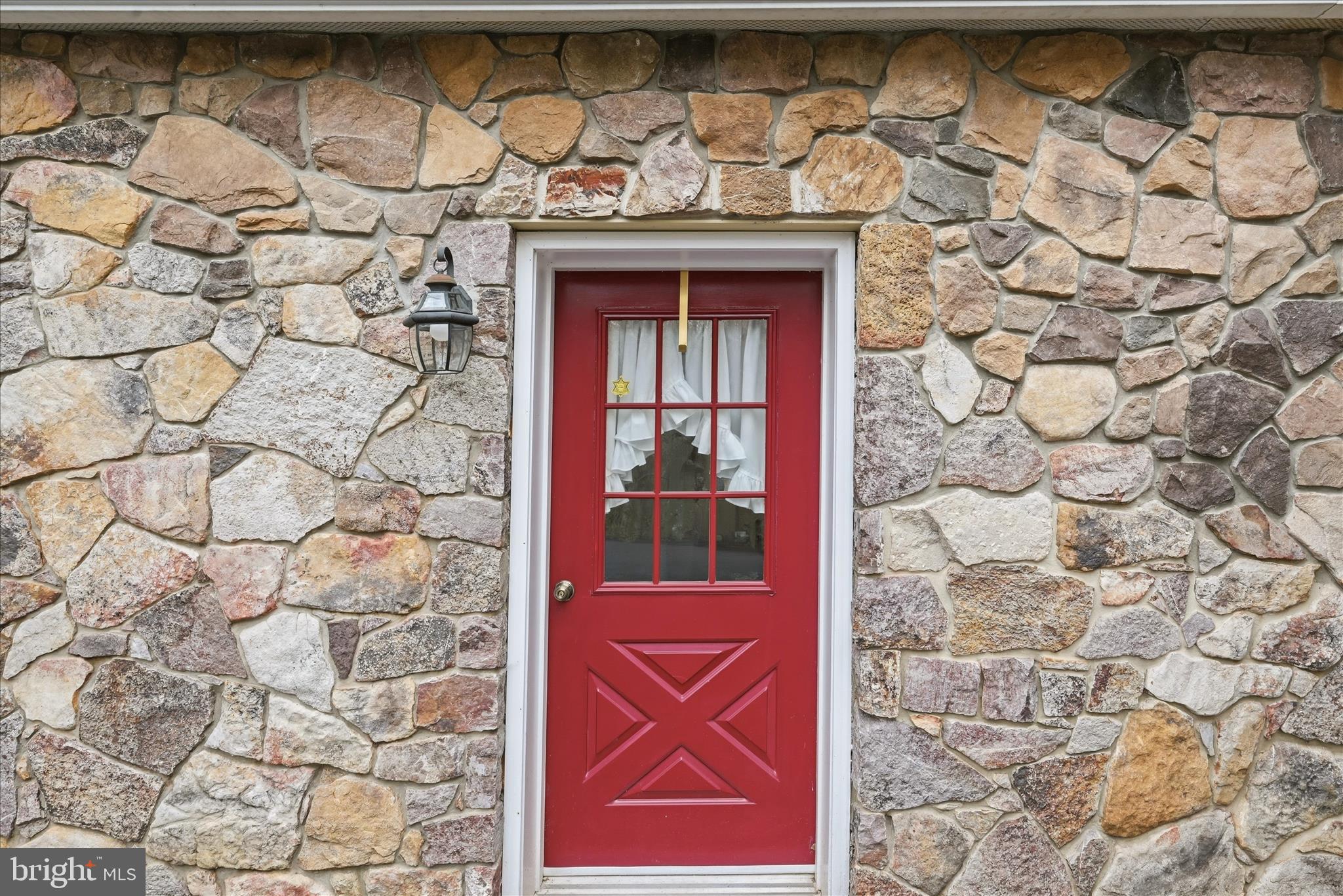 HIGHLAND HILLS - Residential