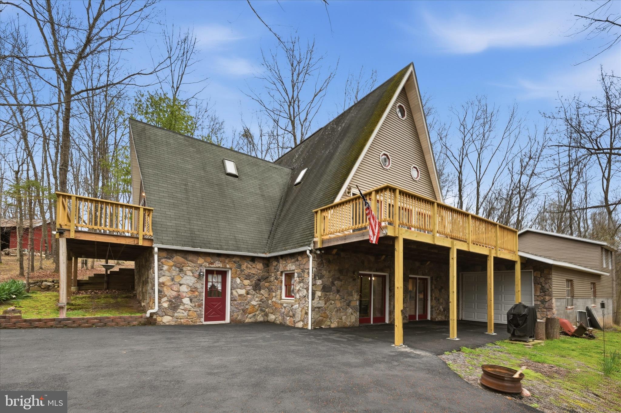 HIGHLAND HILLS - Residential