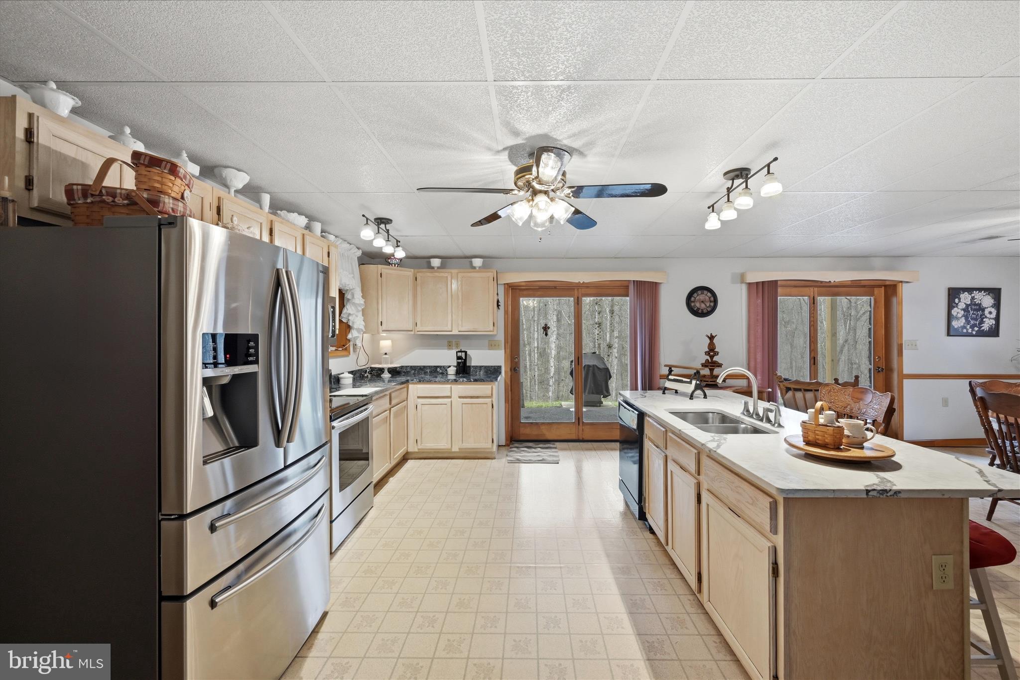 HIGHLAND HILLS - Residential