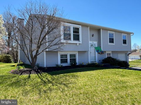 5566 BANBRIDGE DRIVE HARRISBURG PA 17112