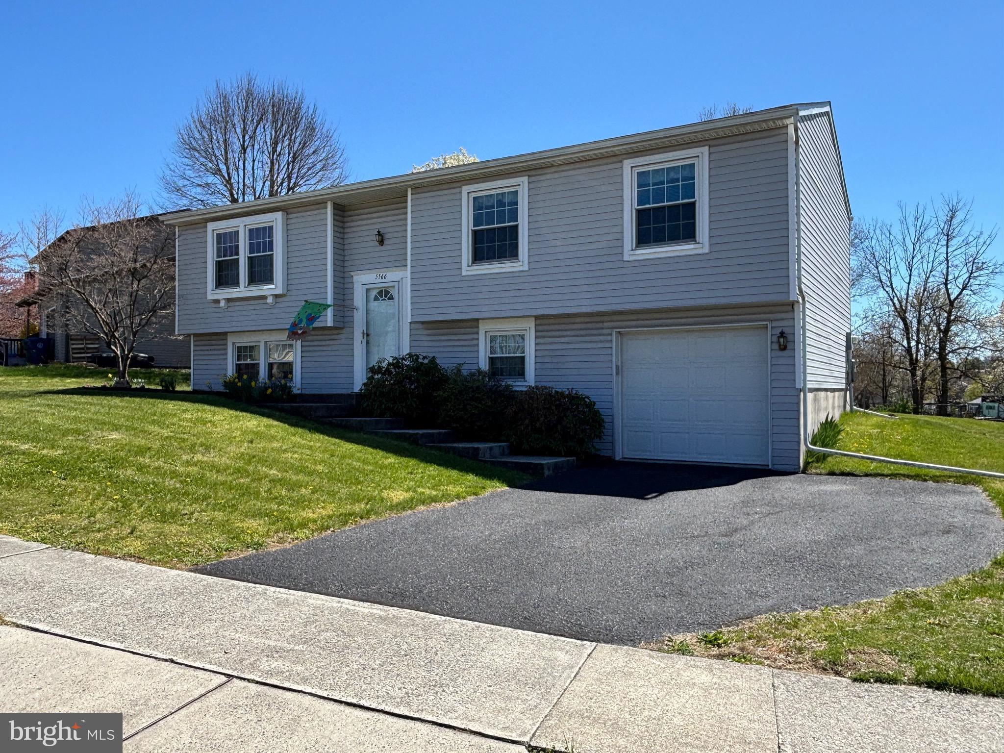 5566 BANBRIDGE DRIVE