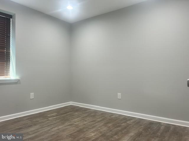 GREEN LAWN PARK - Residential