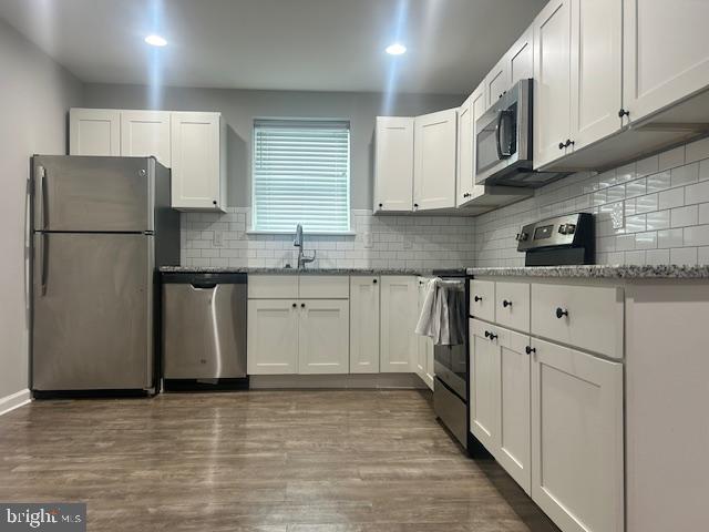 GREEN LAWN PARK - Residential