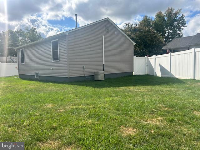 GREEN LAWN PARK - Residential