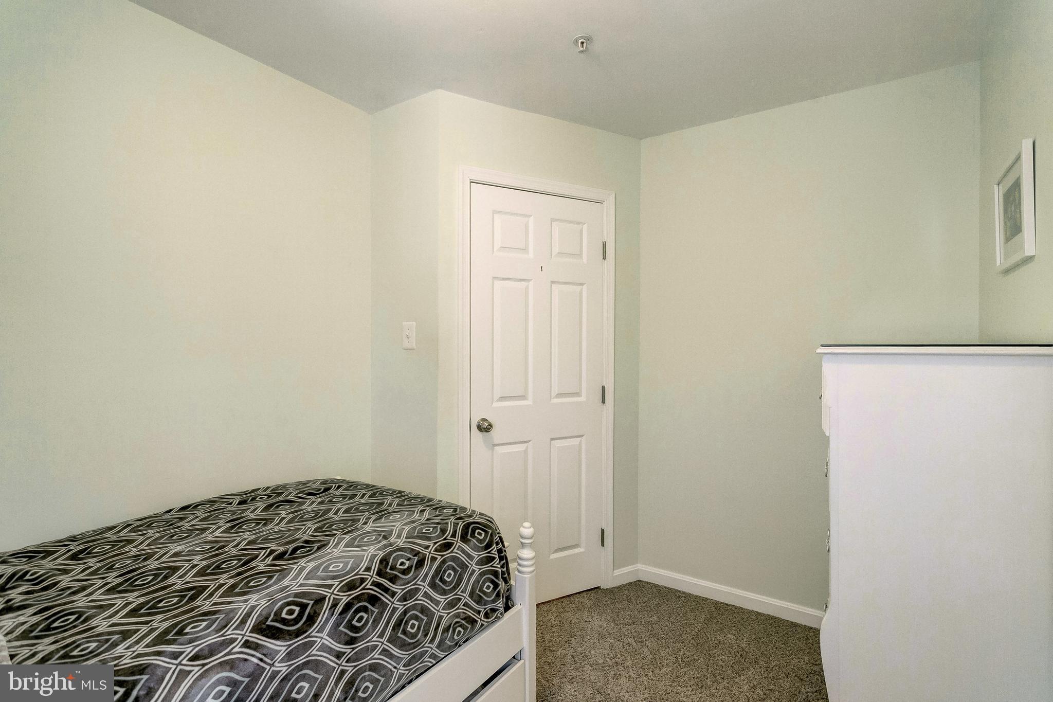 WINTERS RUN MANOR - Residential