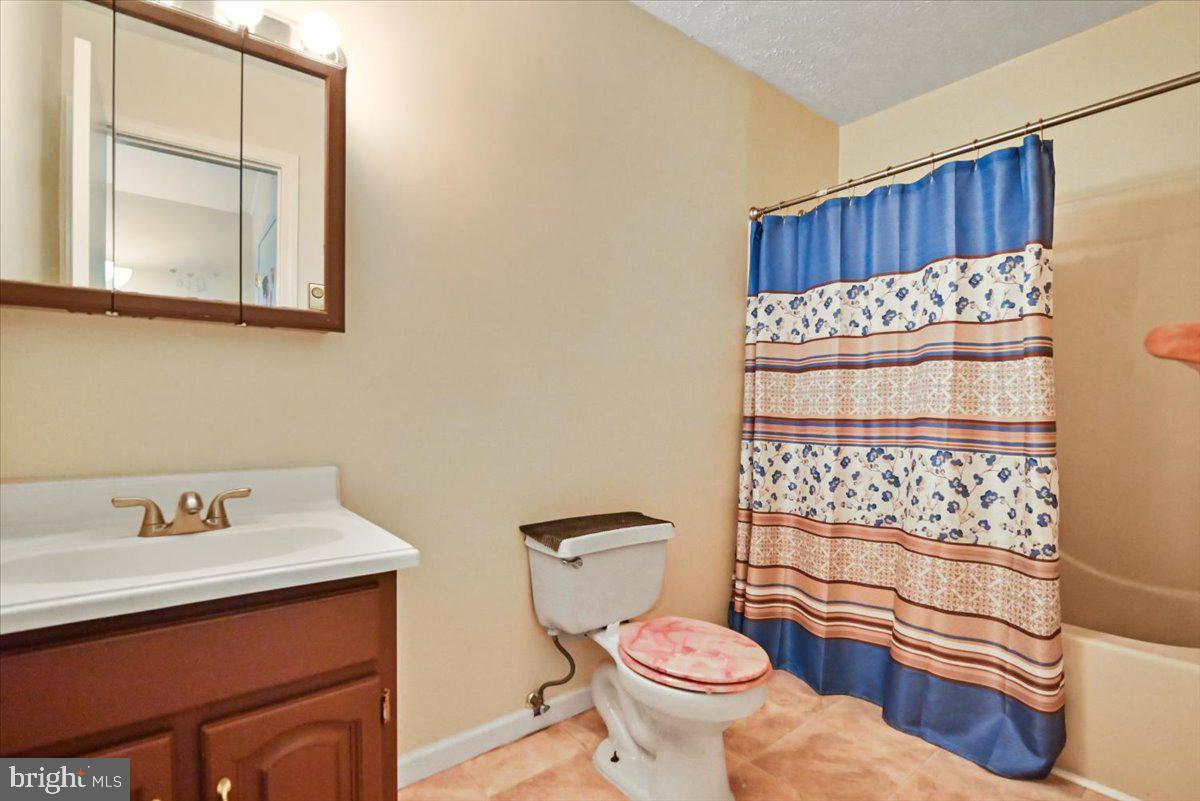 POCONO COUNTRY PLACE - Residential