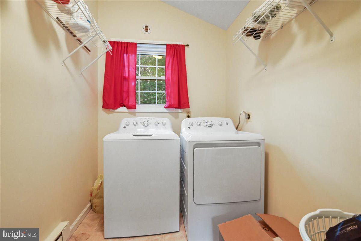 POCONO COUNTRY PLACE - Residential