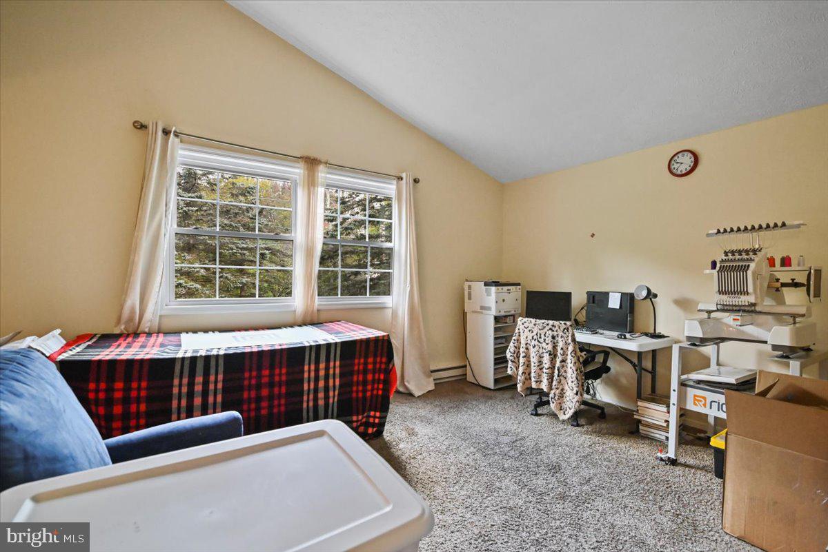 POCONO COUNTRY PLACE - Residential