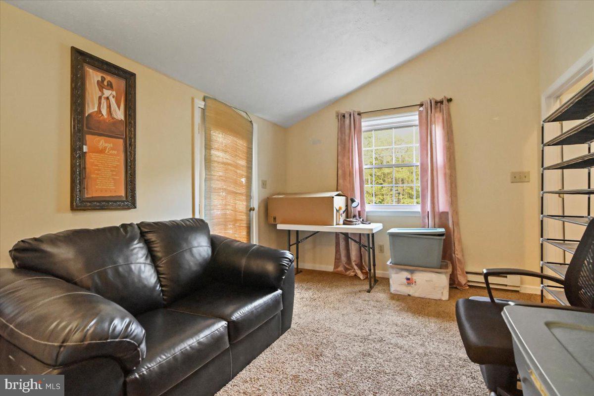 POCONO COUNTRY PLACE - Residential