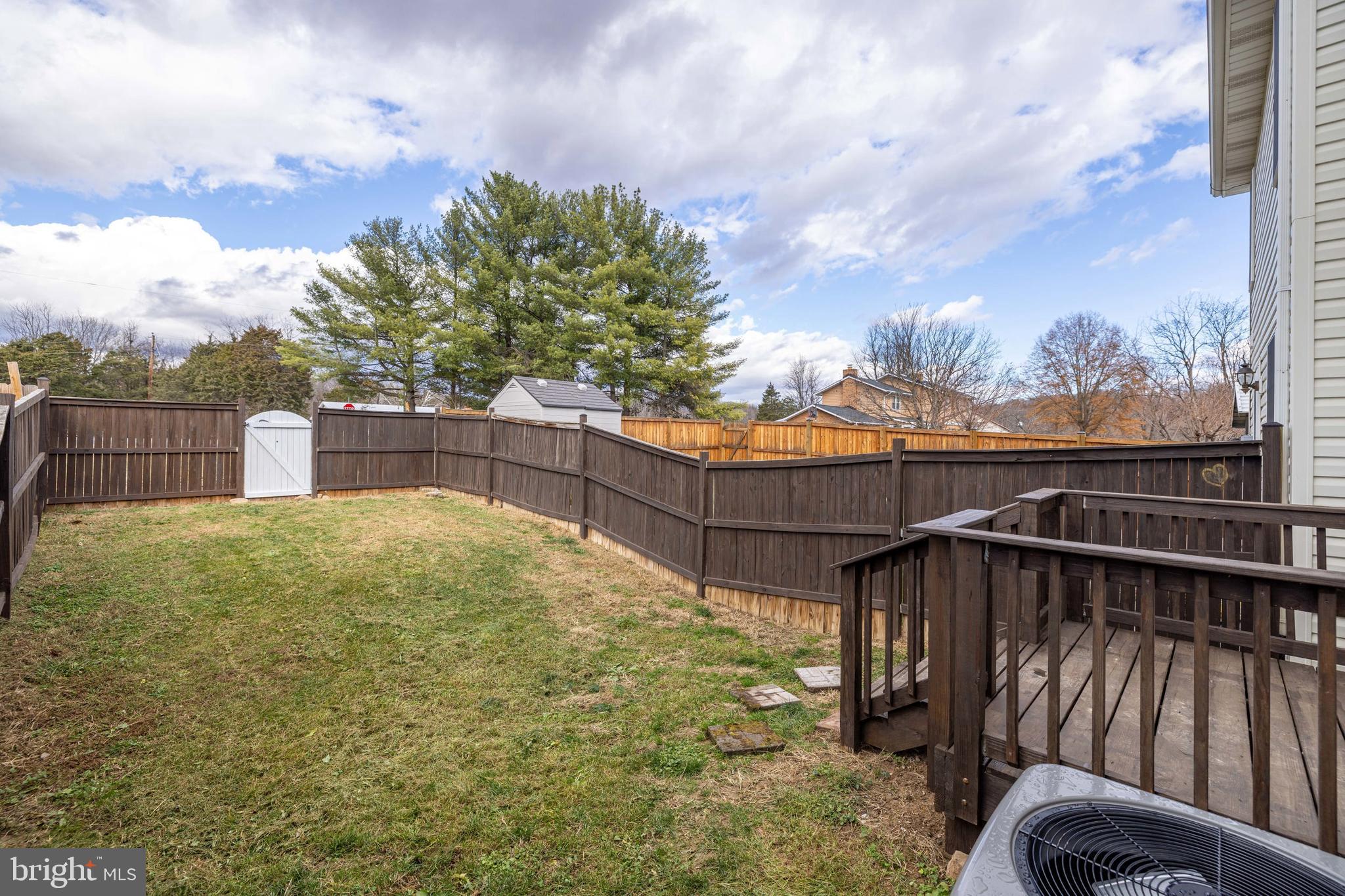 MADISON VILLAGE - Residential