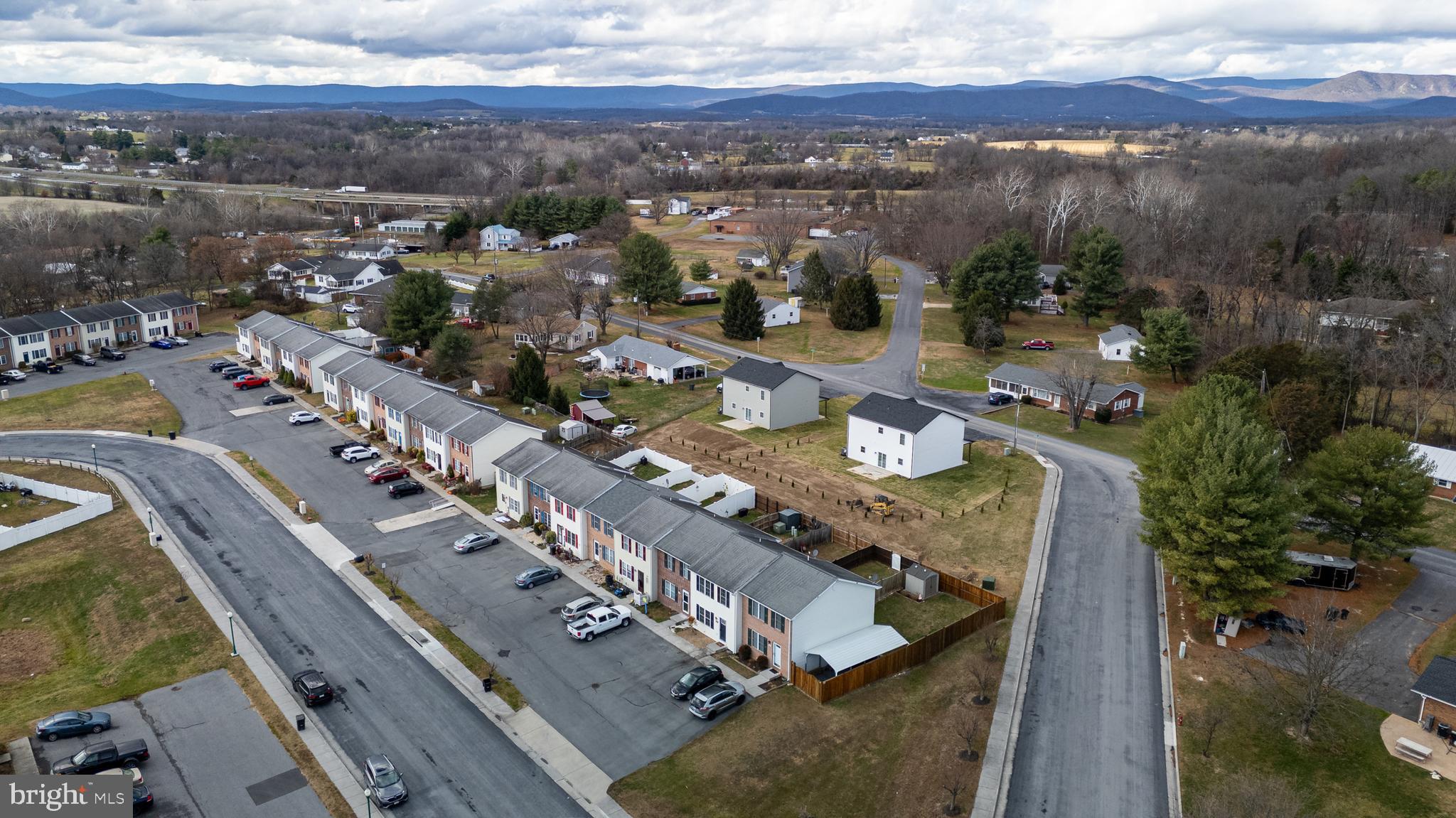 MADISON VILLAGE - Residential