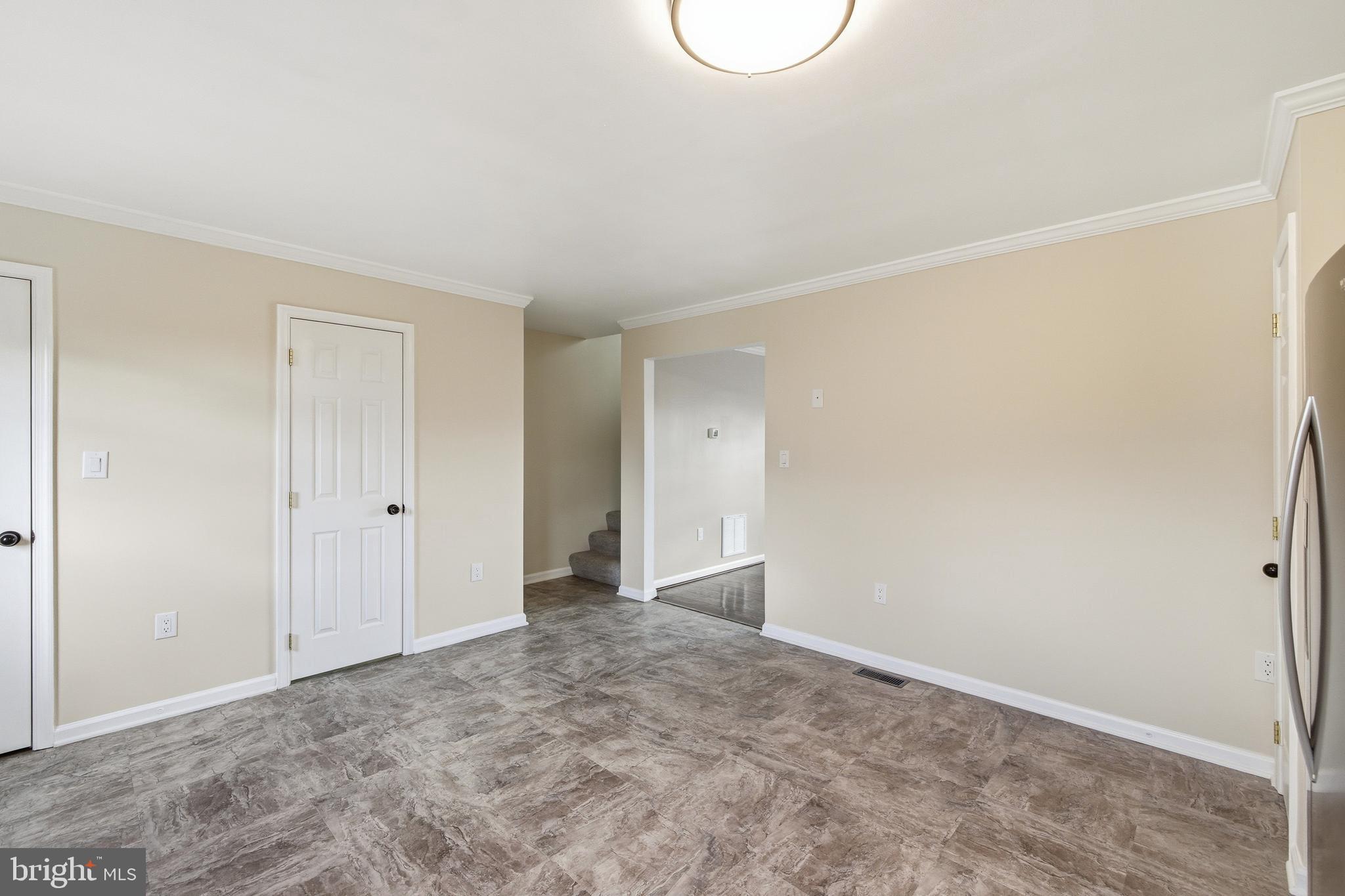 MADISON VILLAGE - Residential