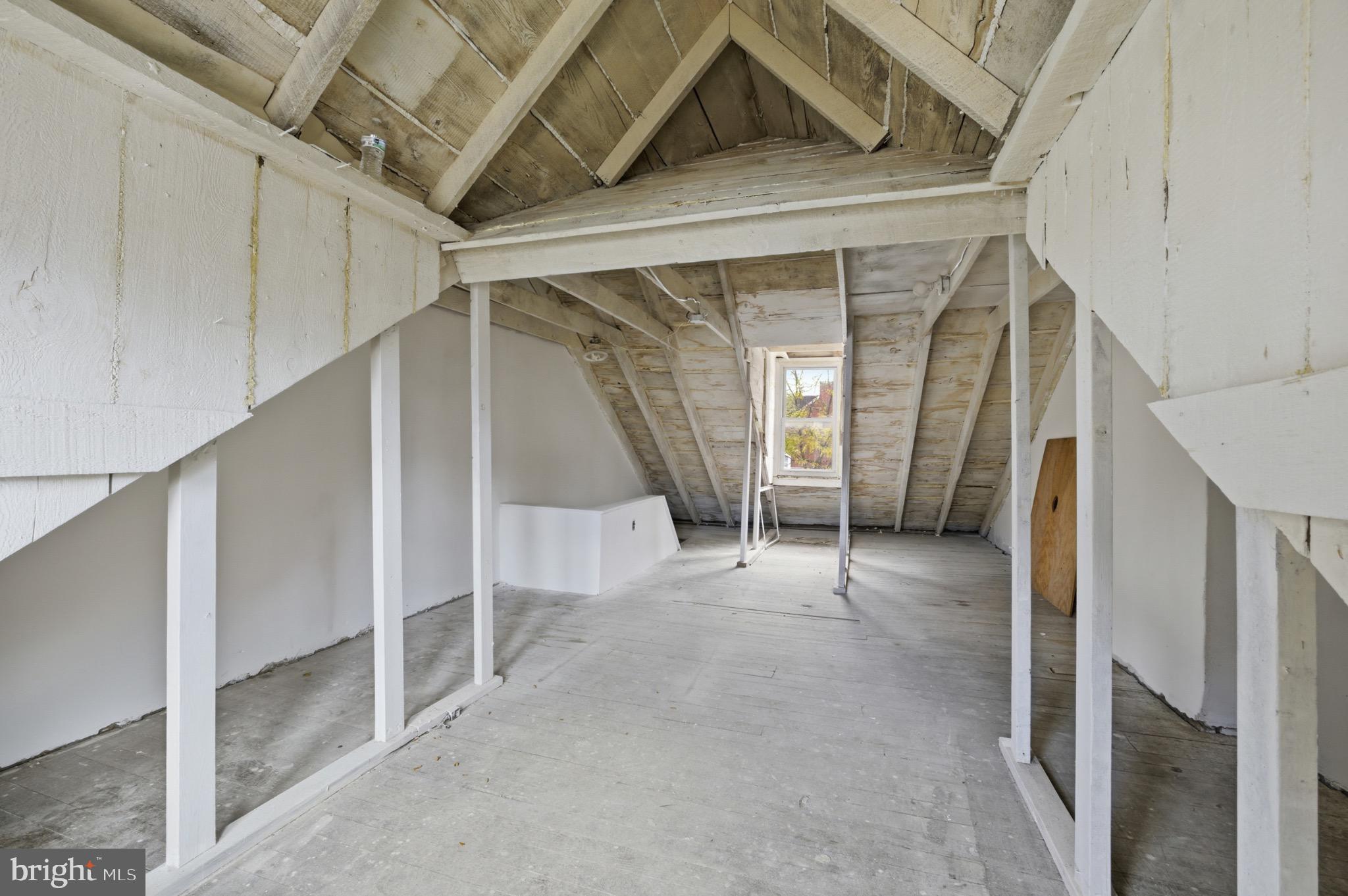 ALLENTOWN - Residential