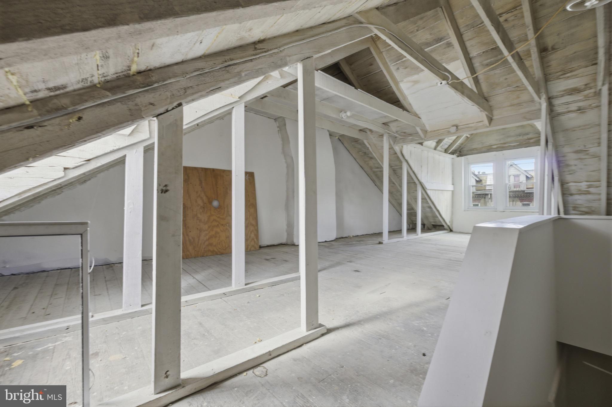 ALLENTOWN - Residential