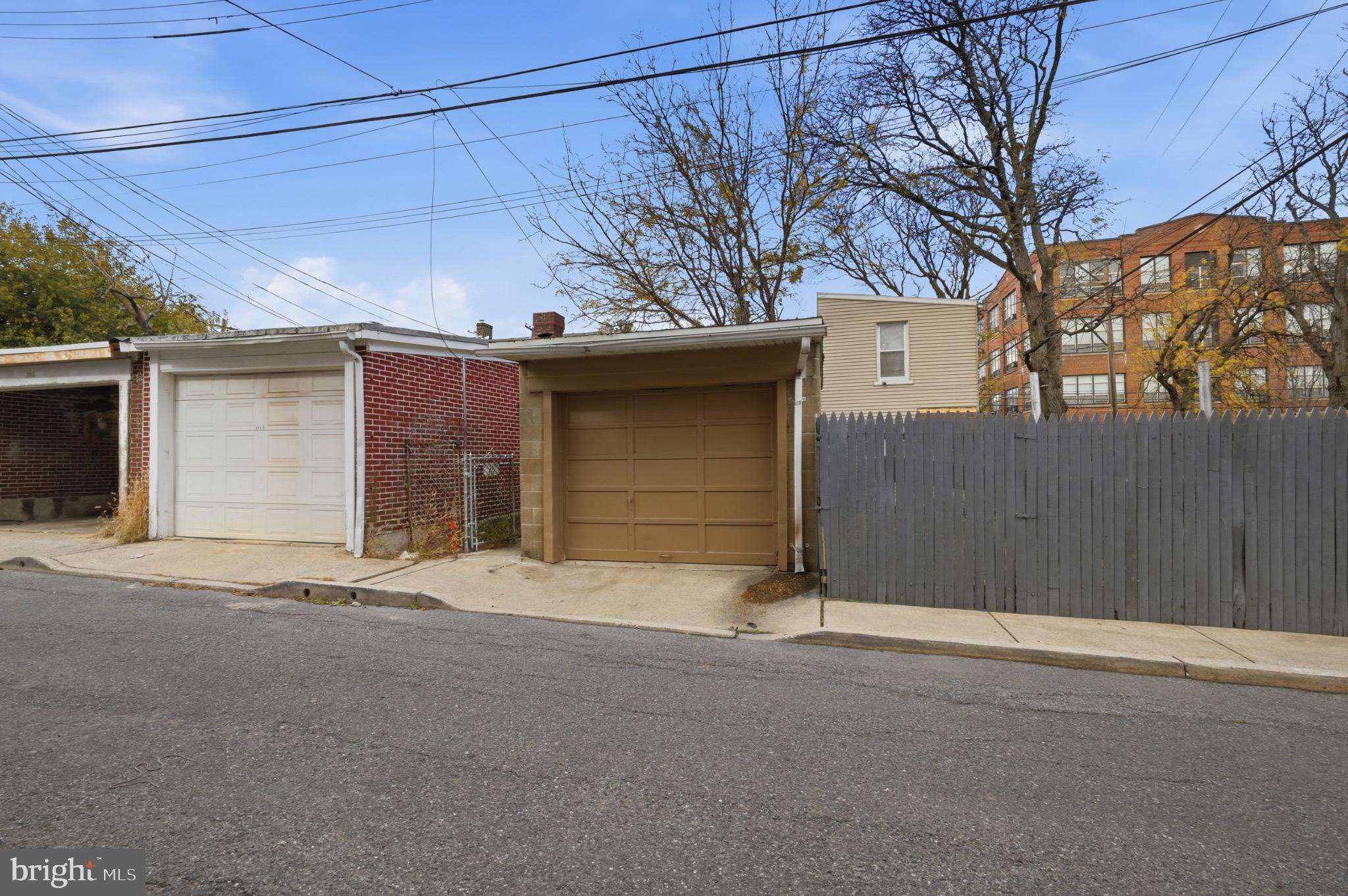 ALLENTOWN - Residential