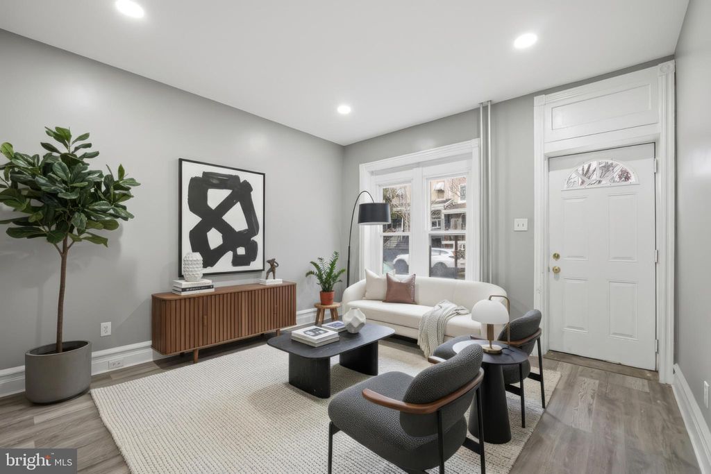 Photo of 384 W Gordon Street, ALLENTOWN, PA 18102 (MLS # PALH2013962)