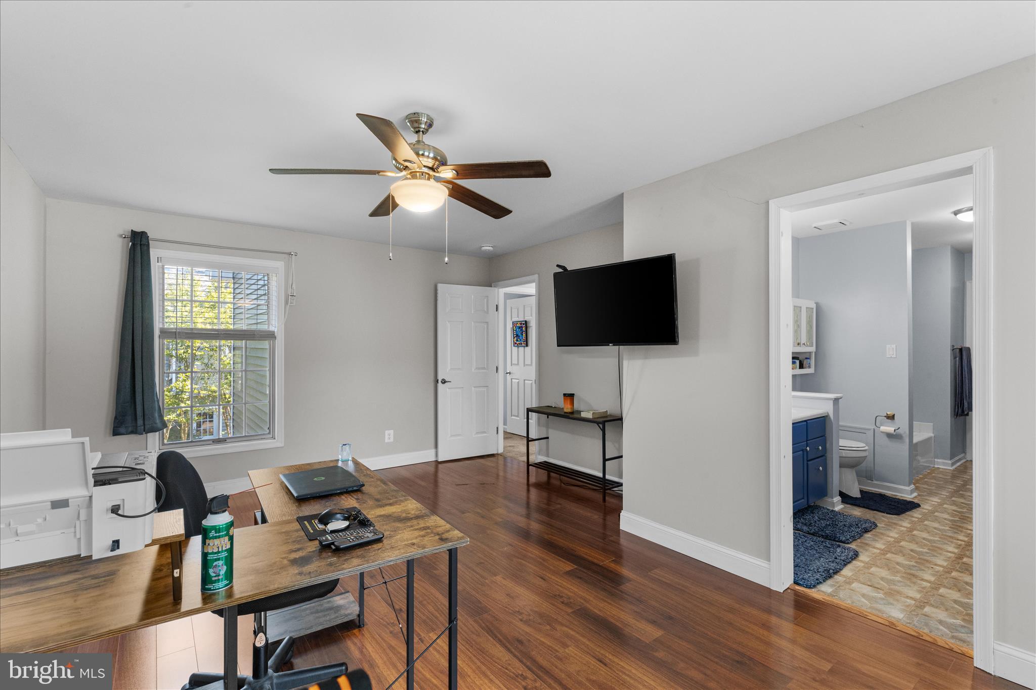 THE LANDINGS IN CEDAR COVE - Residential