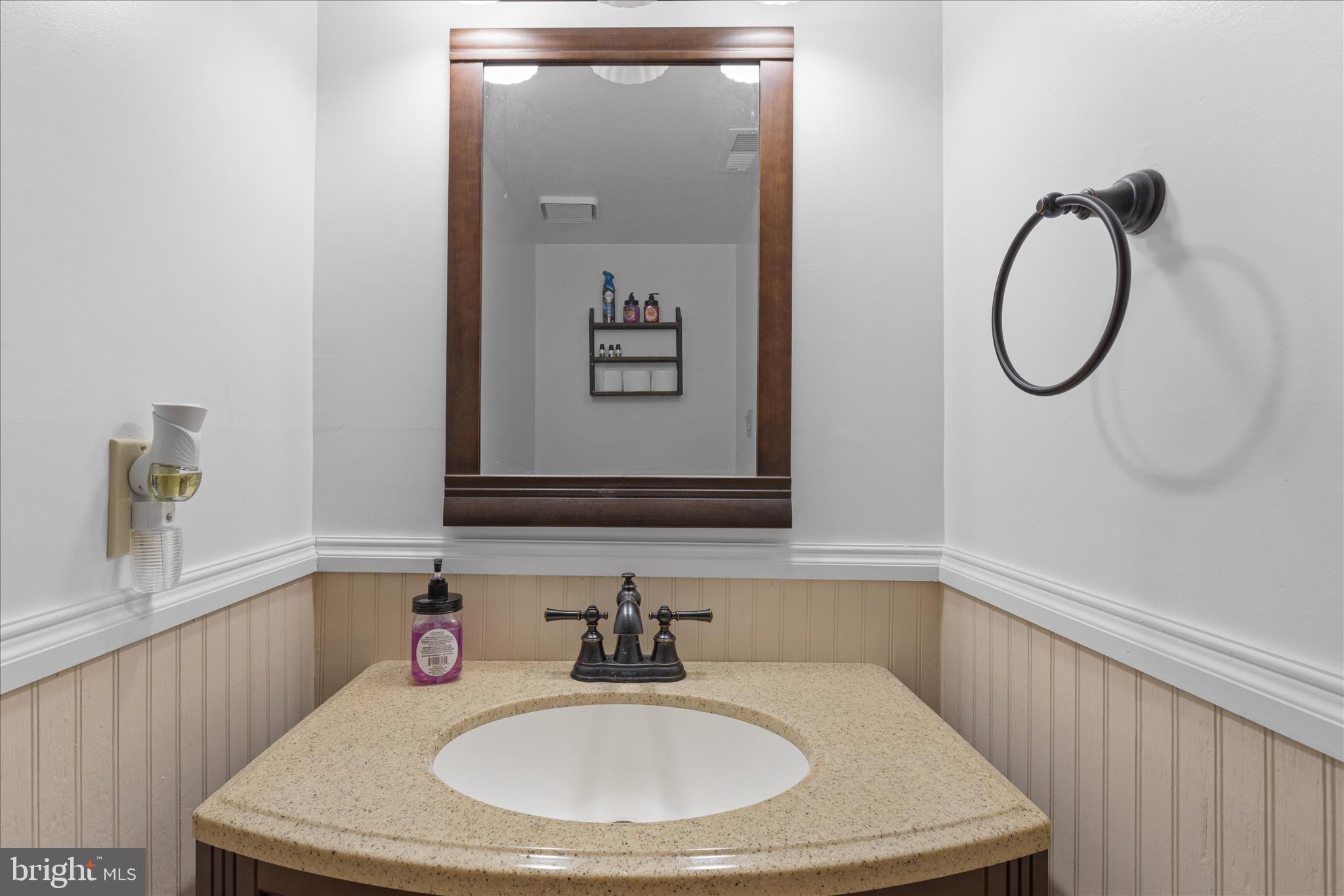THE LANDINGS IN CEDAR COVE - Residential
