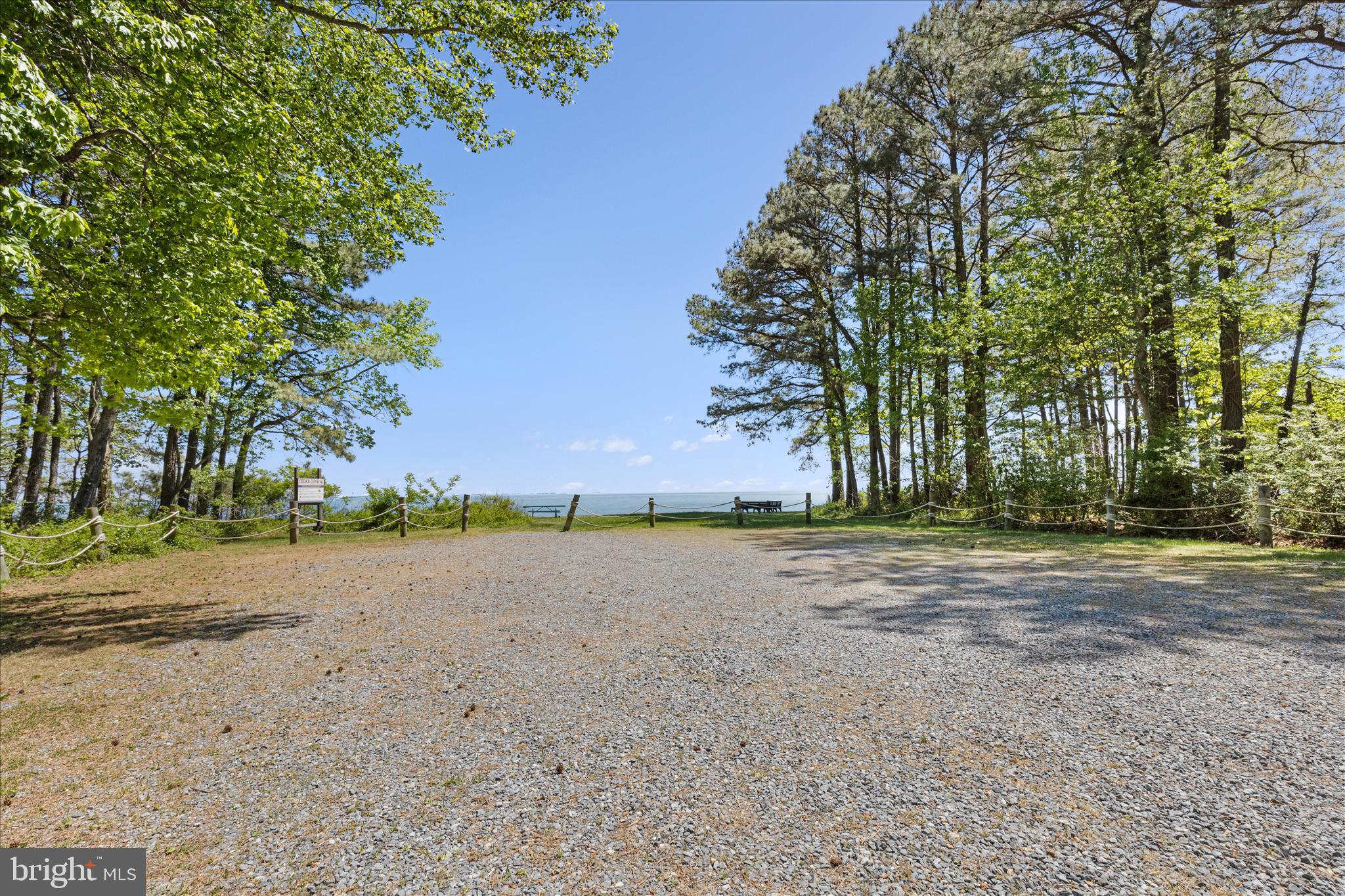THE LANDINGS IN CEDAR COVE - Residential