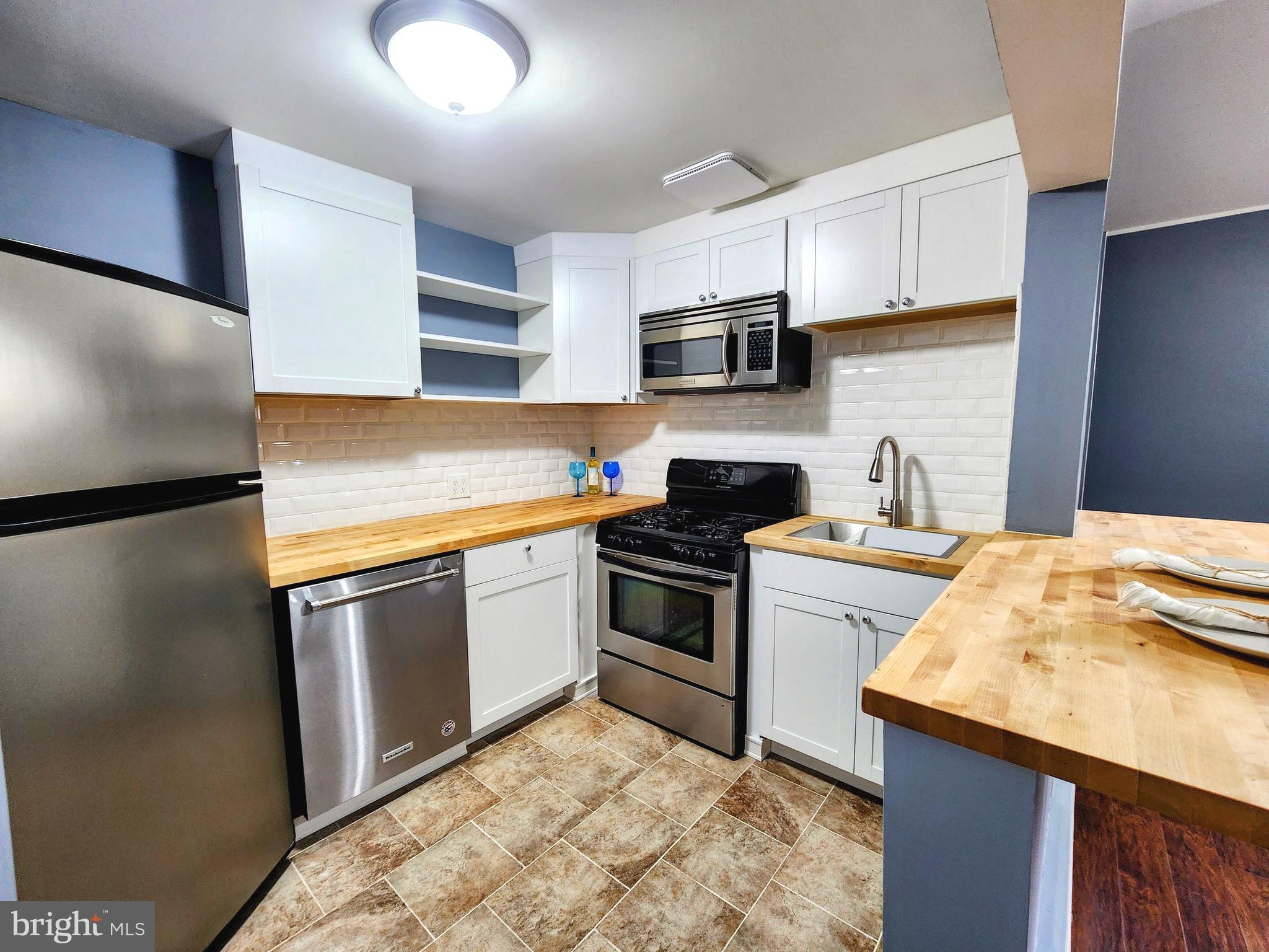 PENNSPORT - Residential Lease