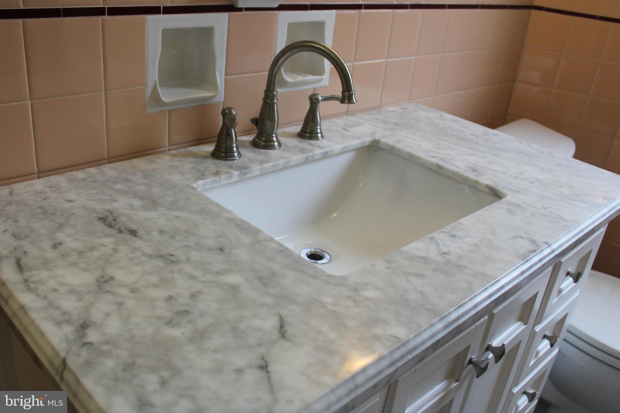 NORTHWOOD - Residential