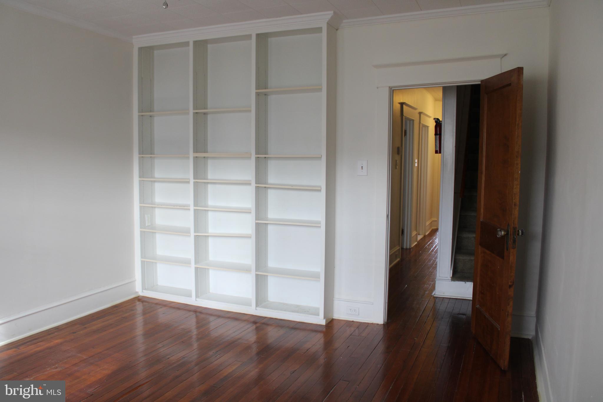 NORTHWOOD - Residential