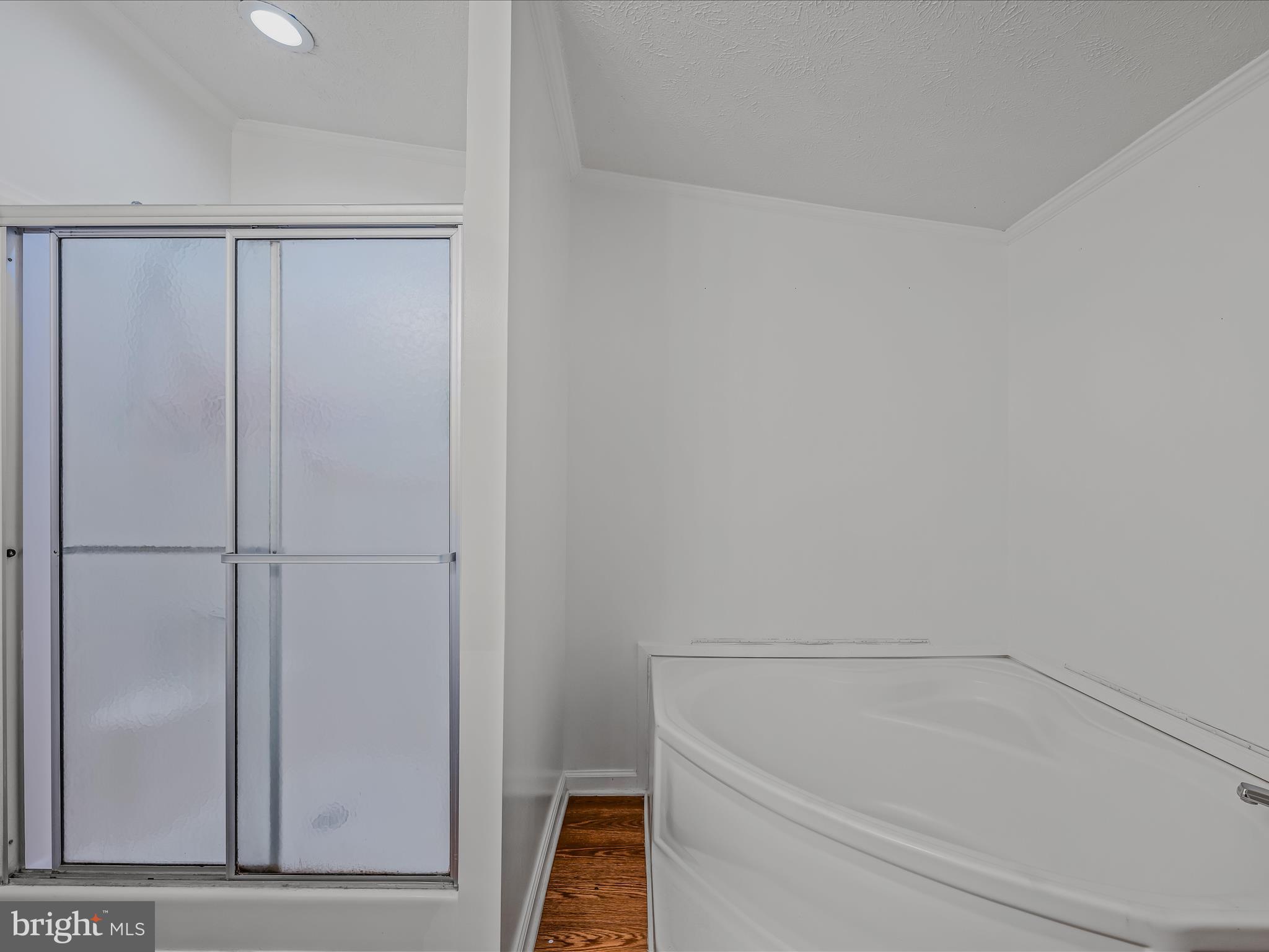 SUMMER HILL - Residential