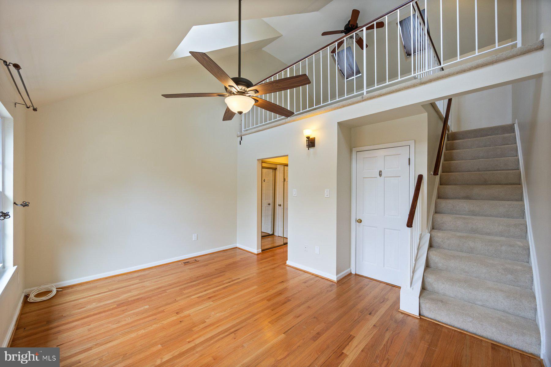 MARBLE HILL - Residential