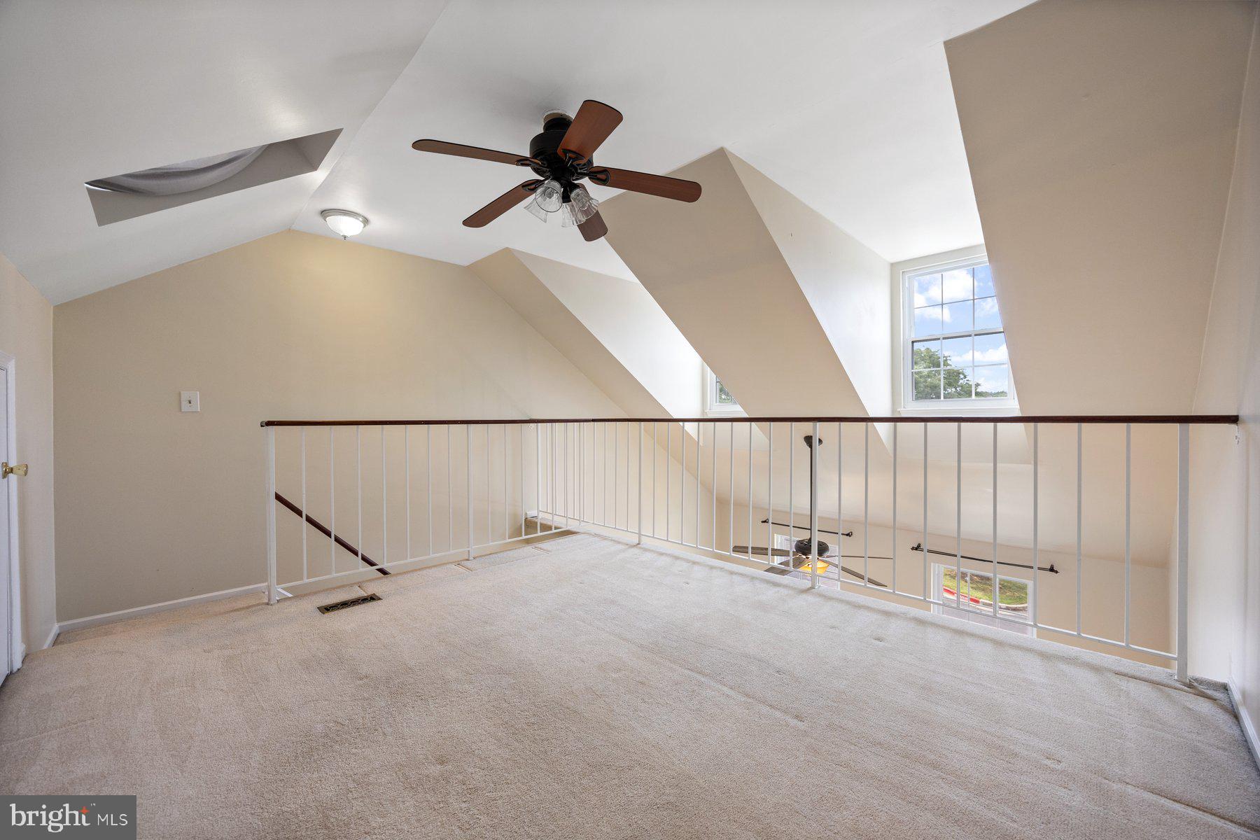 MARBLE HILL - Residential