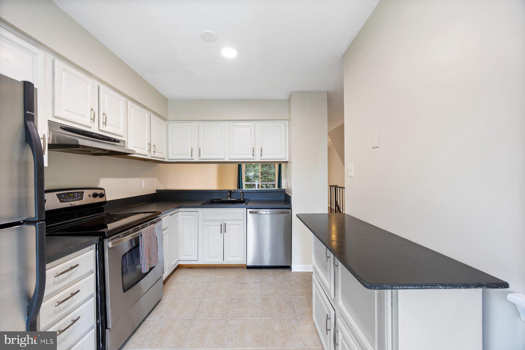 MARBLE HILL - Residential