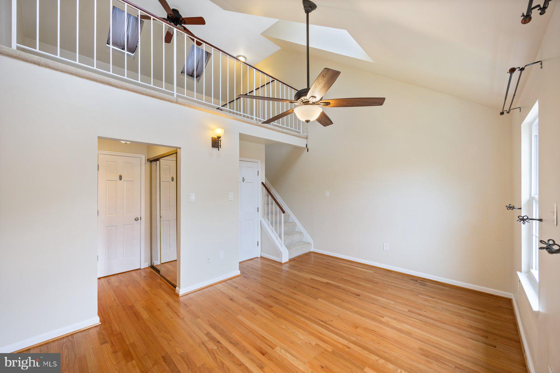 MARBLE HILL - Residential