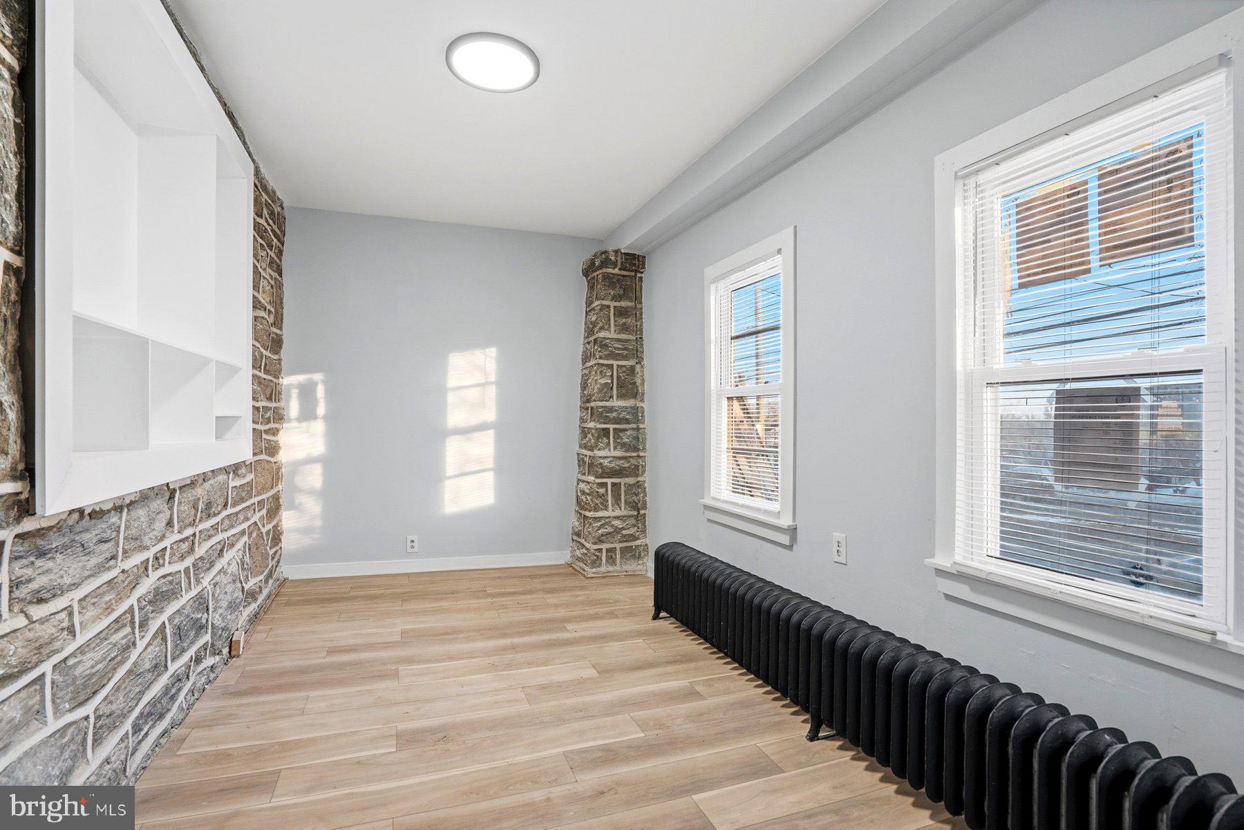 HIGHLAND PARK - Residential