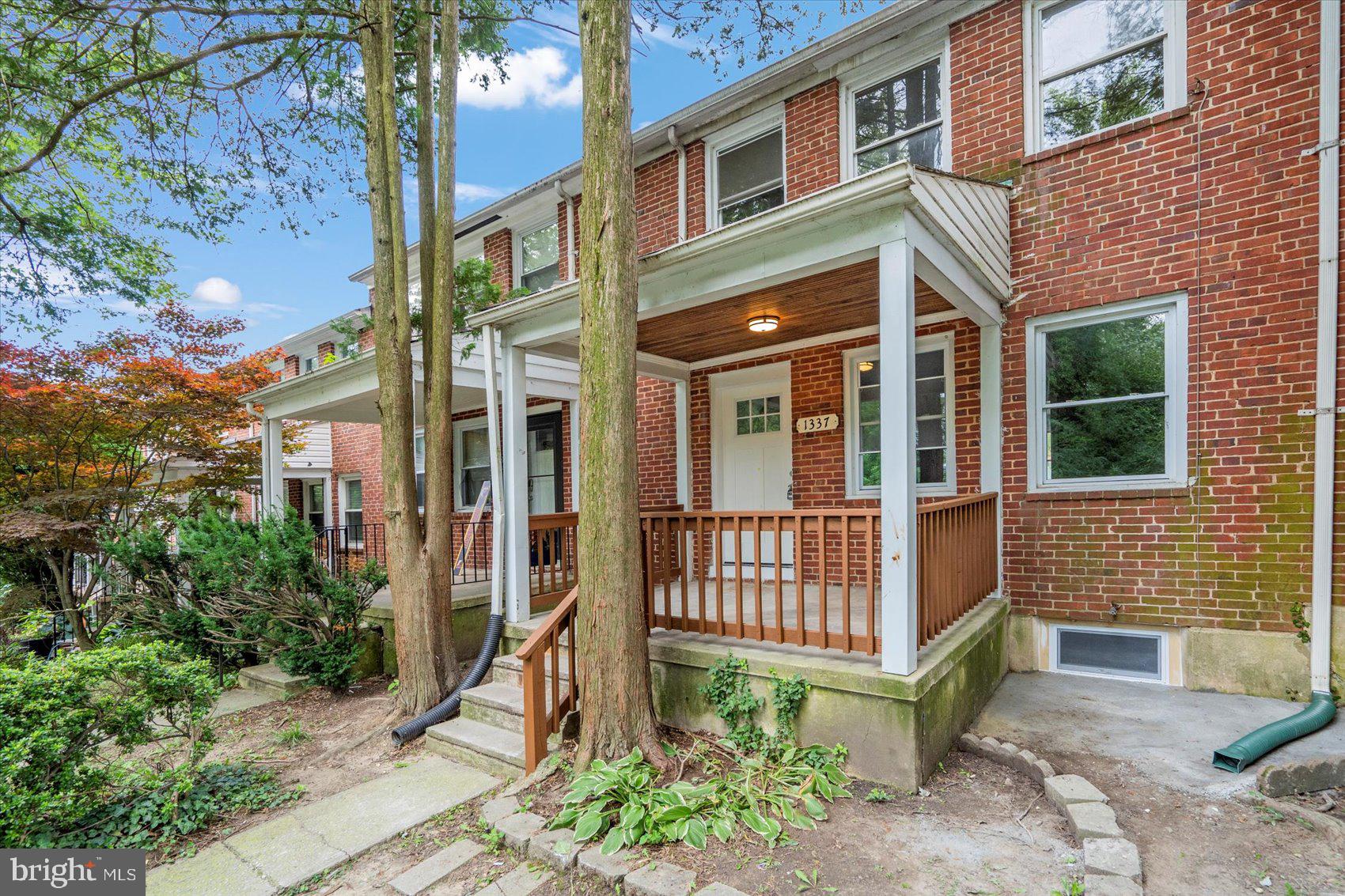 NORTHWOOD - Residential