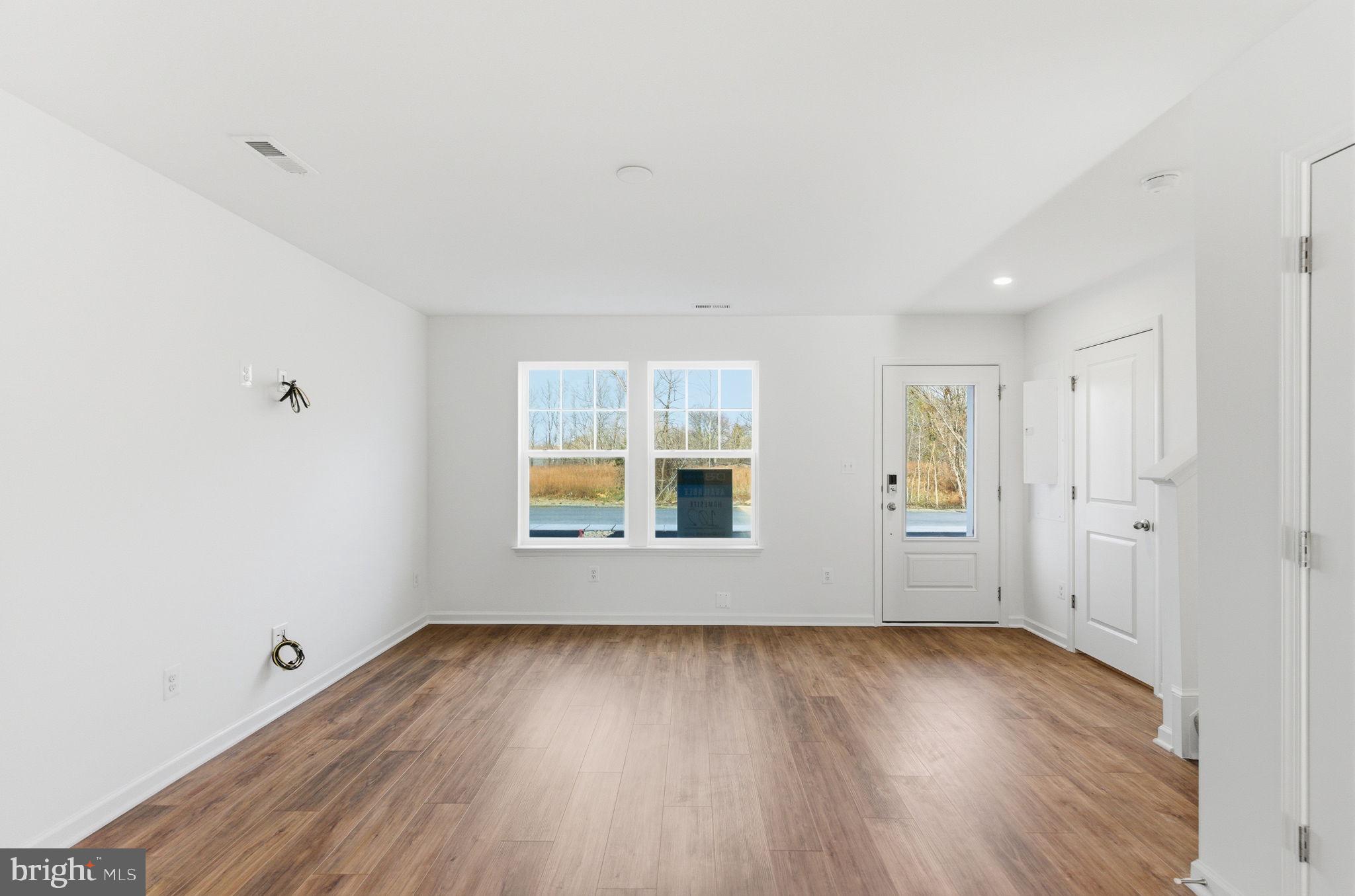 VILLAGES AT COURTHOUSE SQUARE - Residential