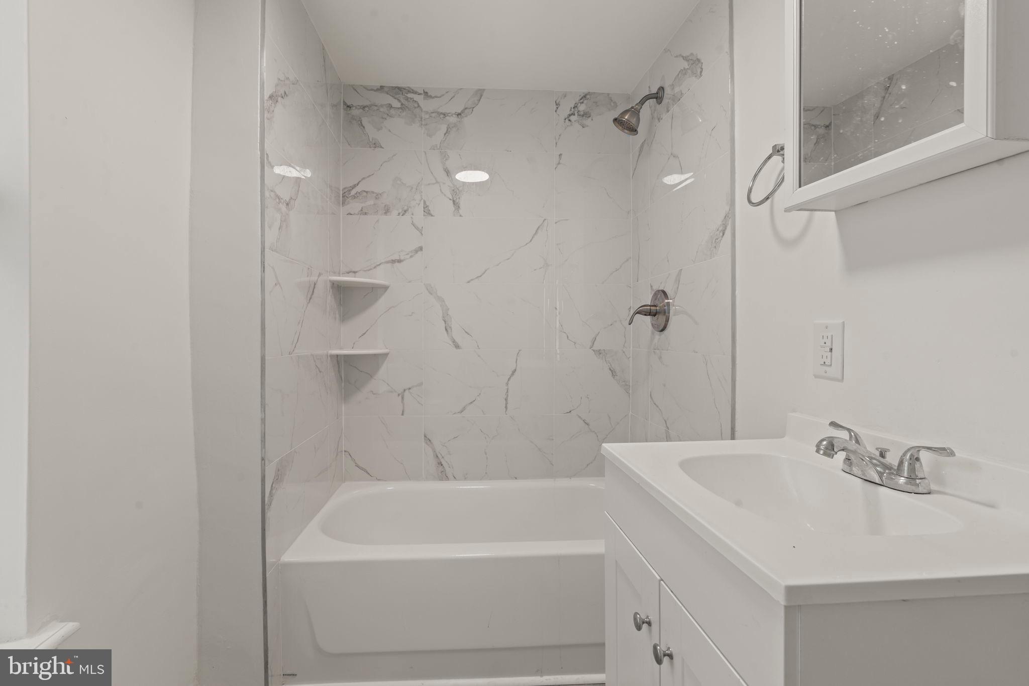 GERMANTOWN - Residential