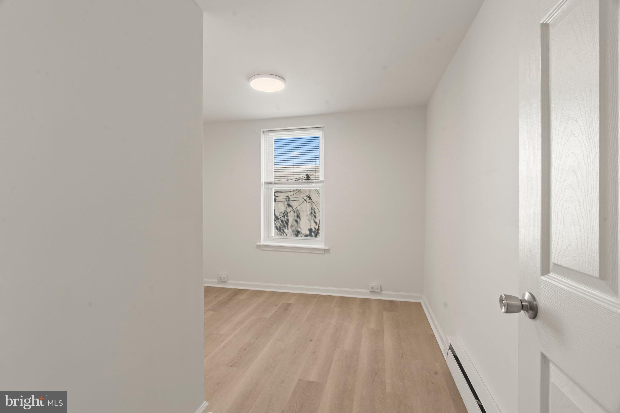 GERMANTOWN - Residential