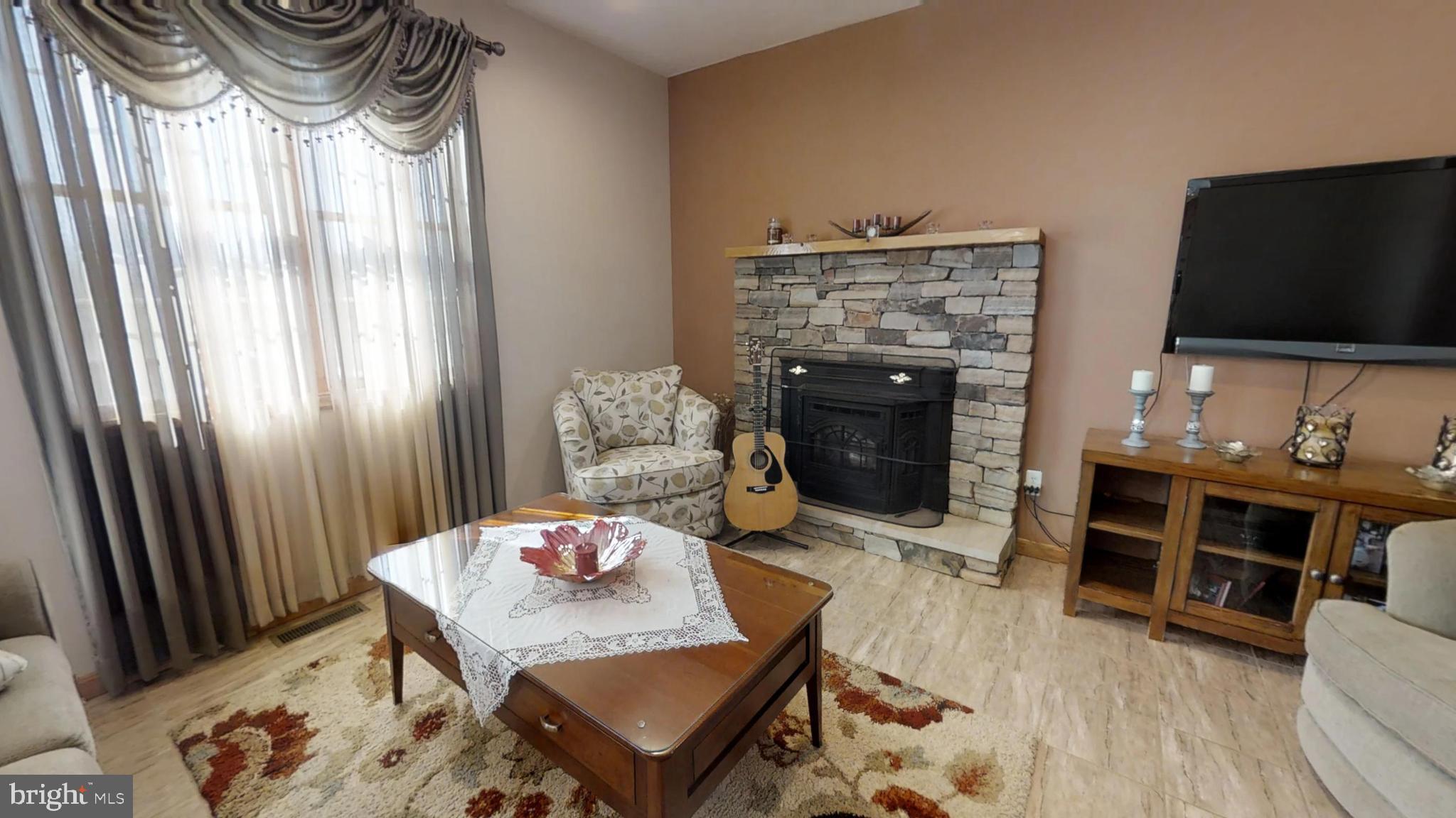 LITTLESTOWN AREA - Residential