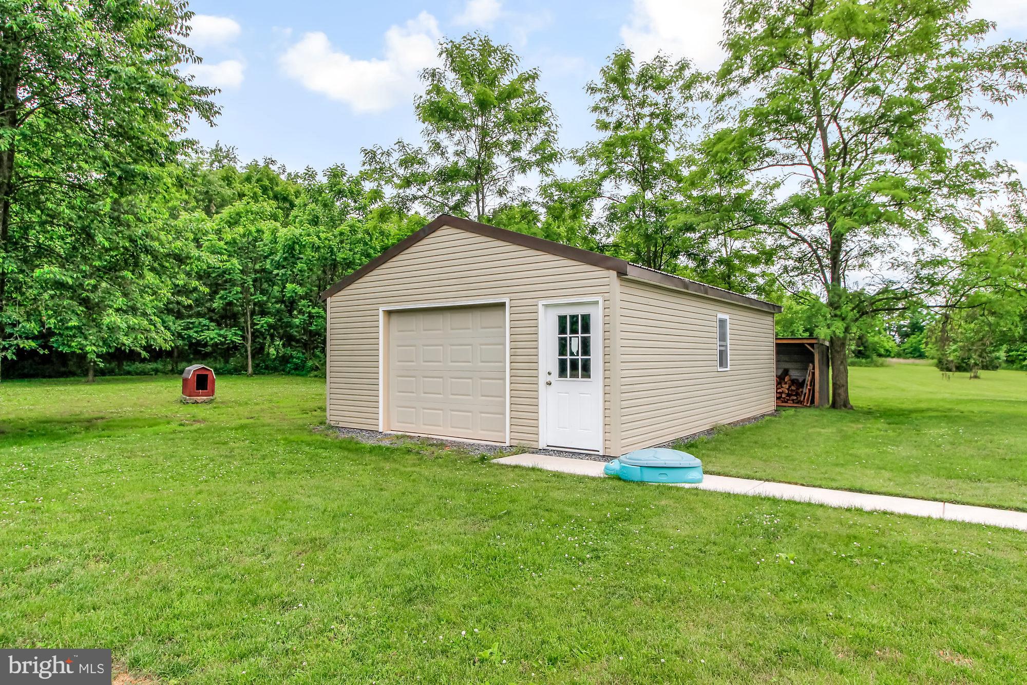 LITTLESTOWN AREA - Residential