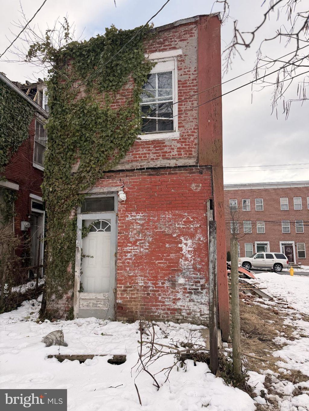 Photo of 426 Kelker St, HARRISBURG, PA 17102 (MLS # PADA2057374)