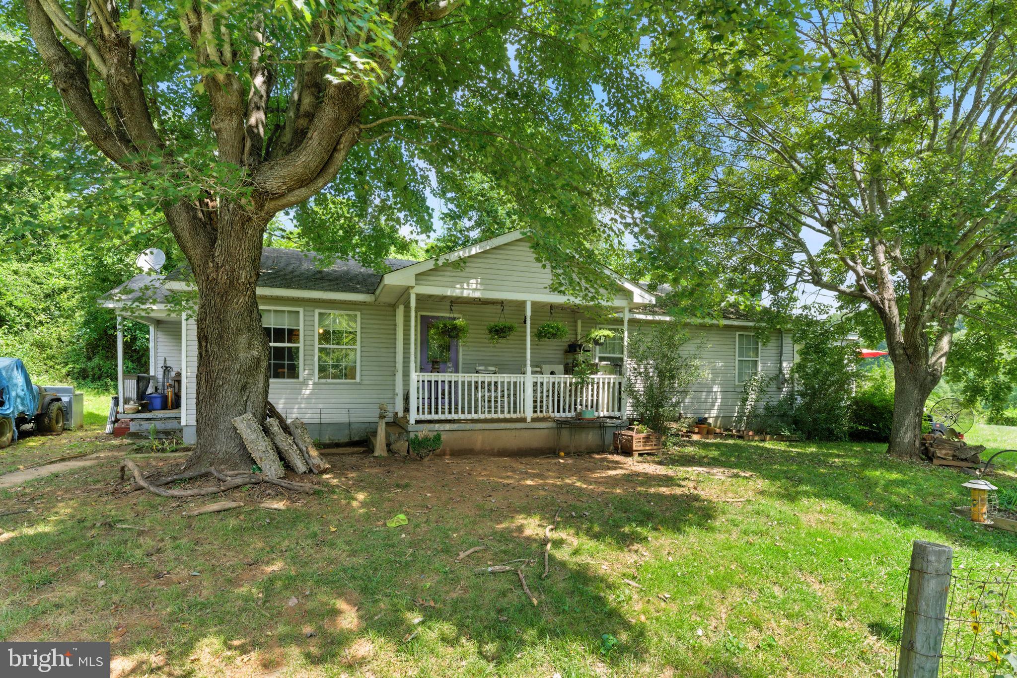 14 JENKINS LANE