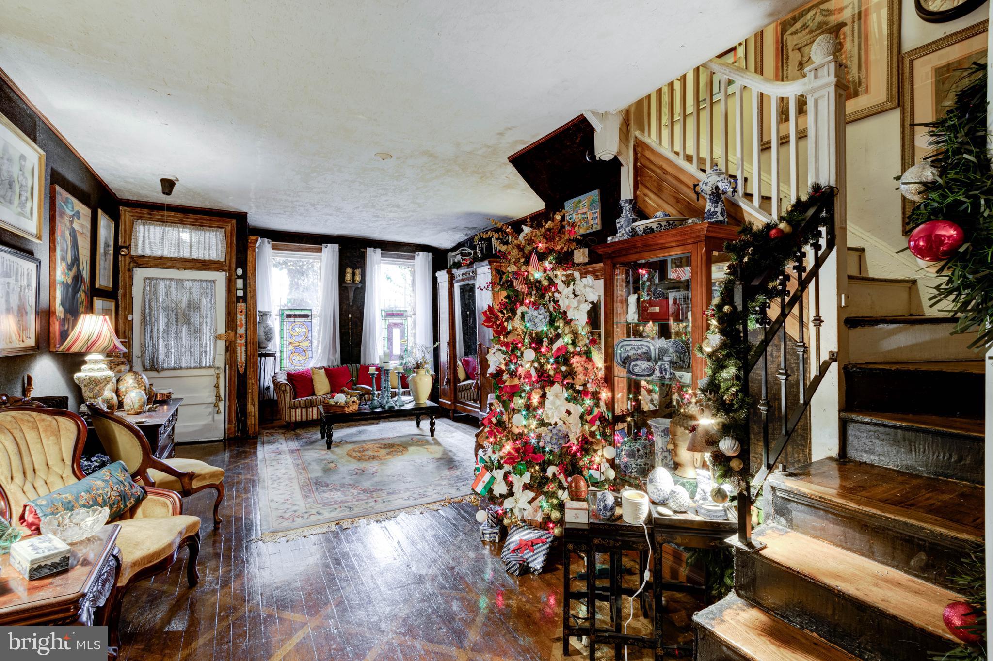 RESERVOIR HILL - Residential