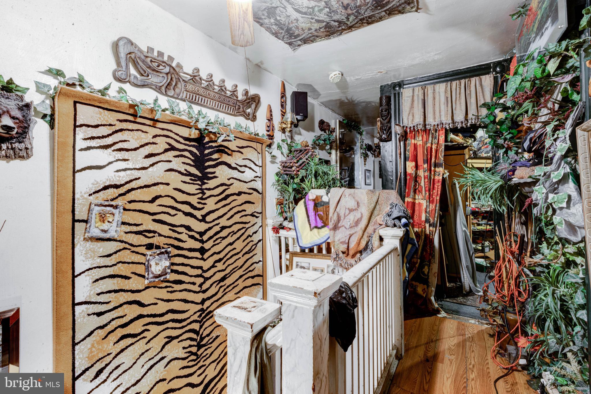 RESERVOIR HILL - Residential