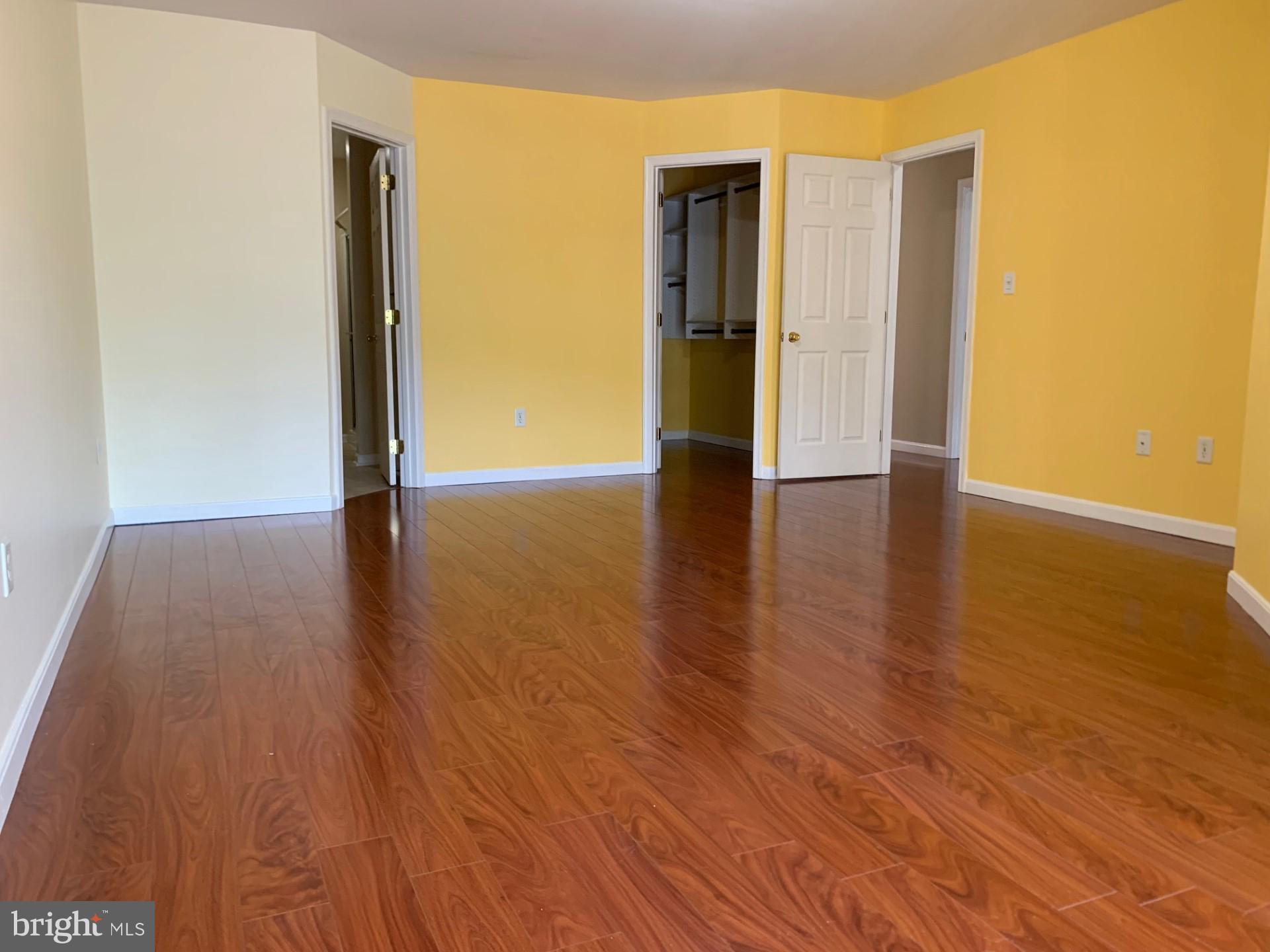 CARRIAGE HOMES - Residential