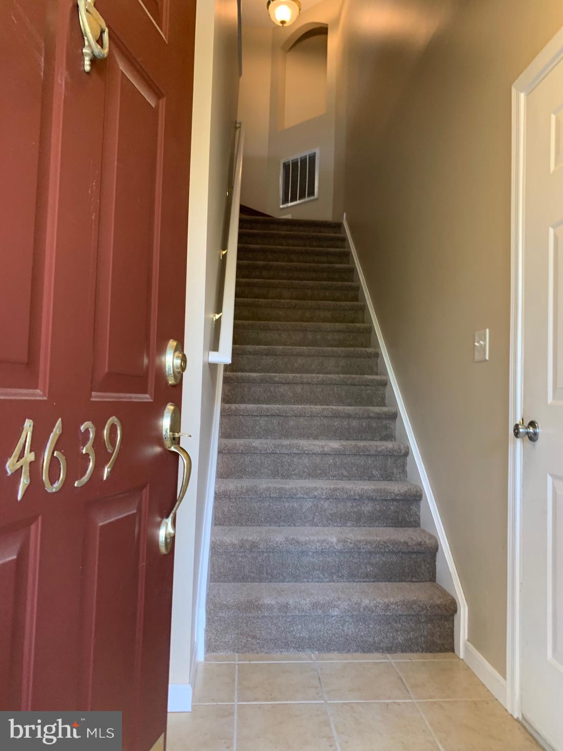 CARRIAGE HOMES - Residential