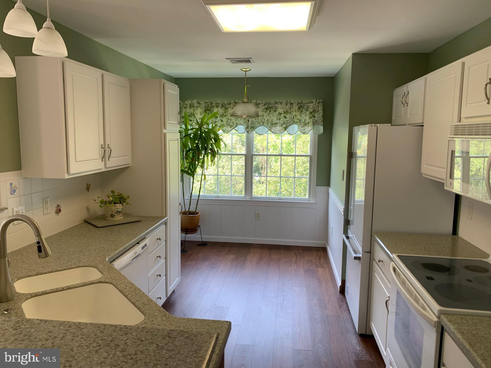 CARRIAGE HOMES - Residential