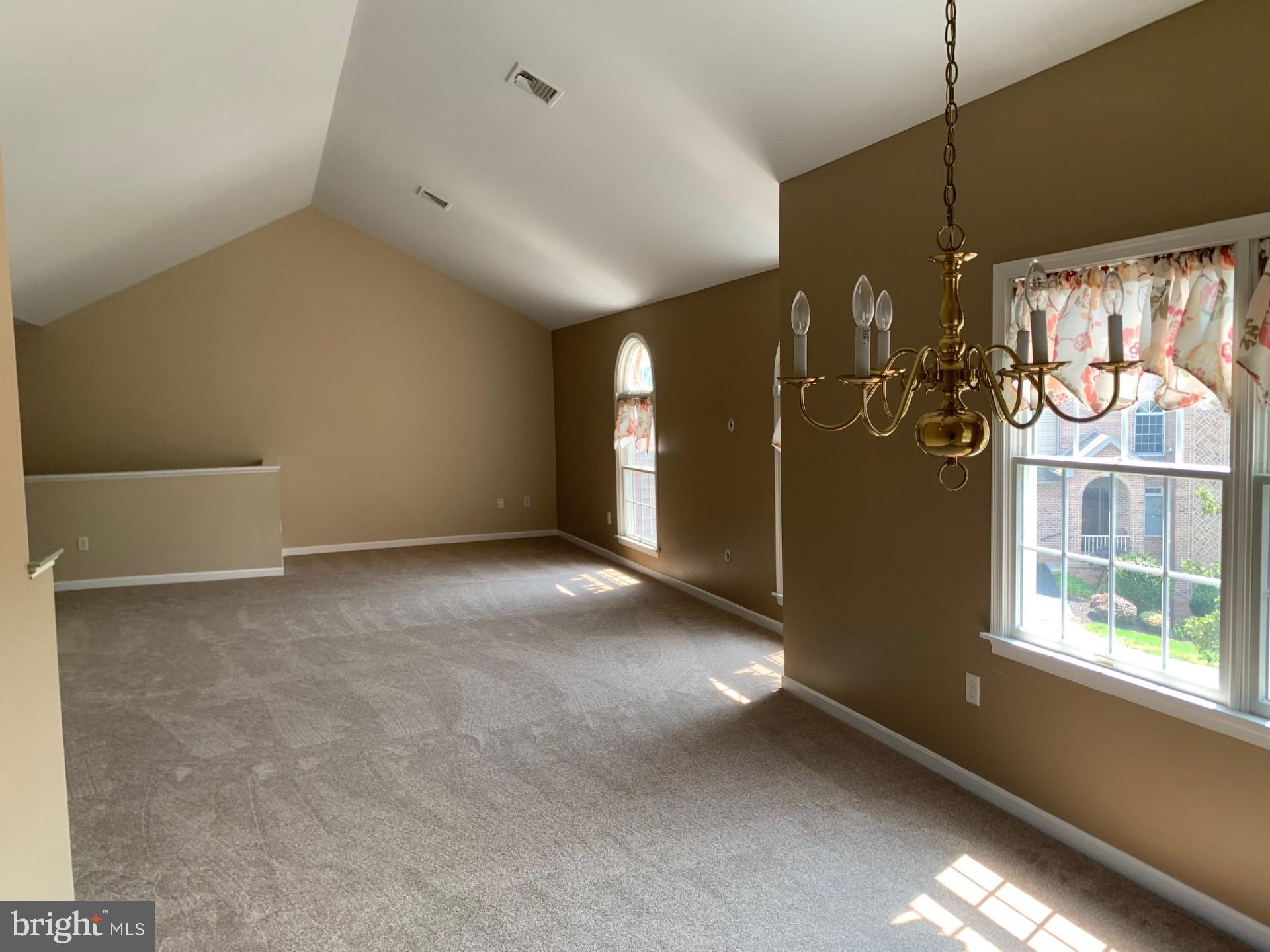 CARRIAGE HOMES - Residential