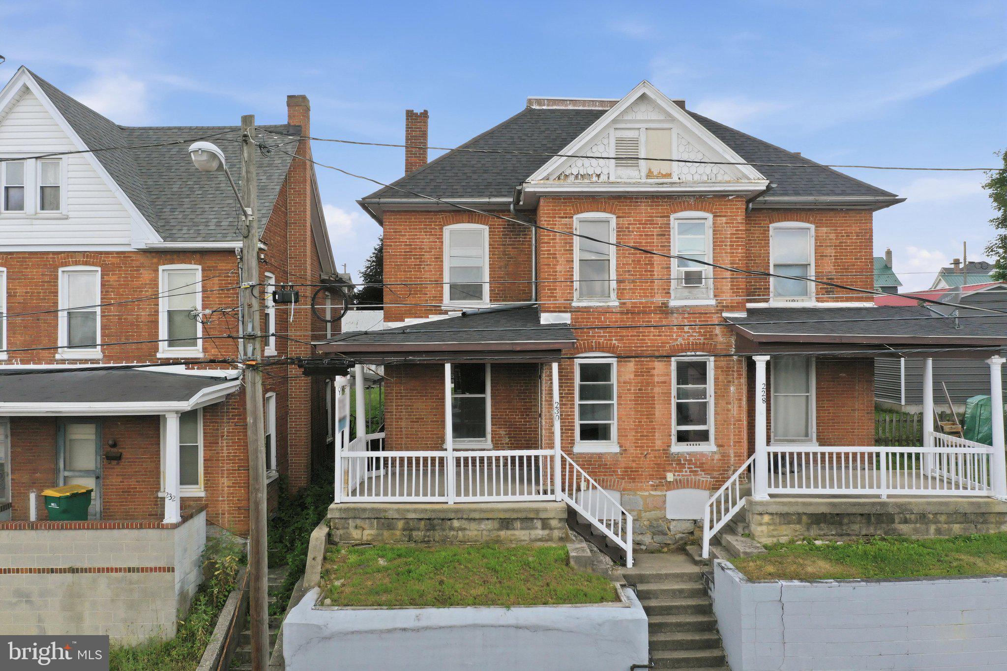 230 RIDGE AVENUE