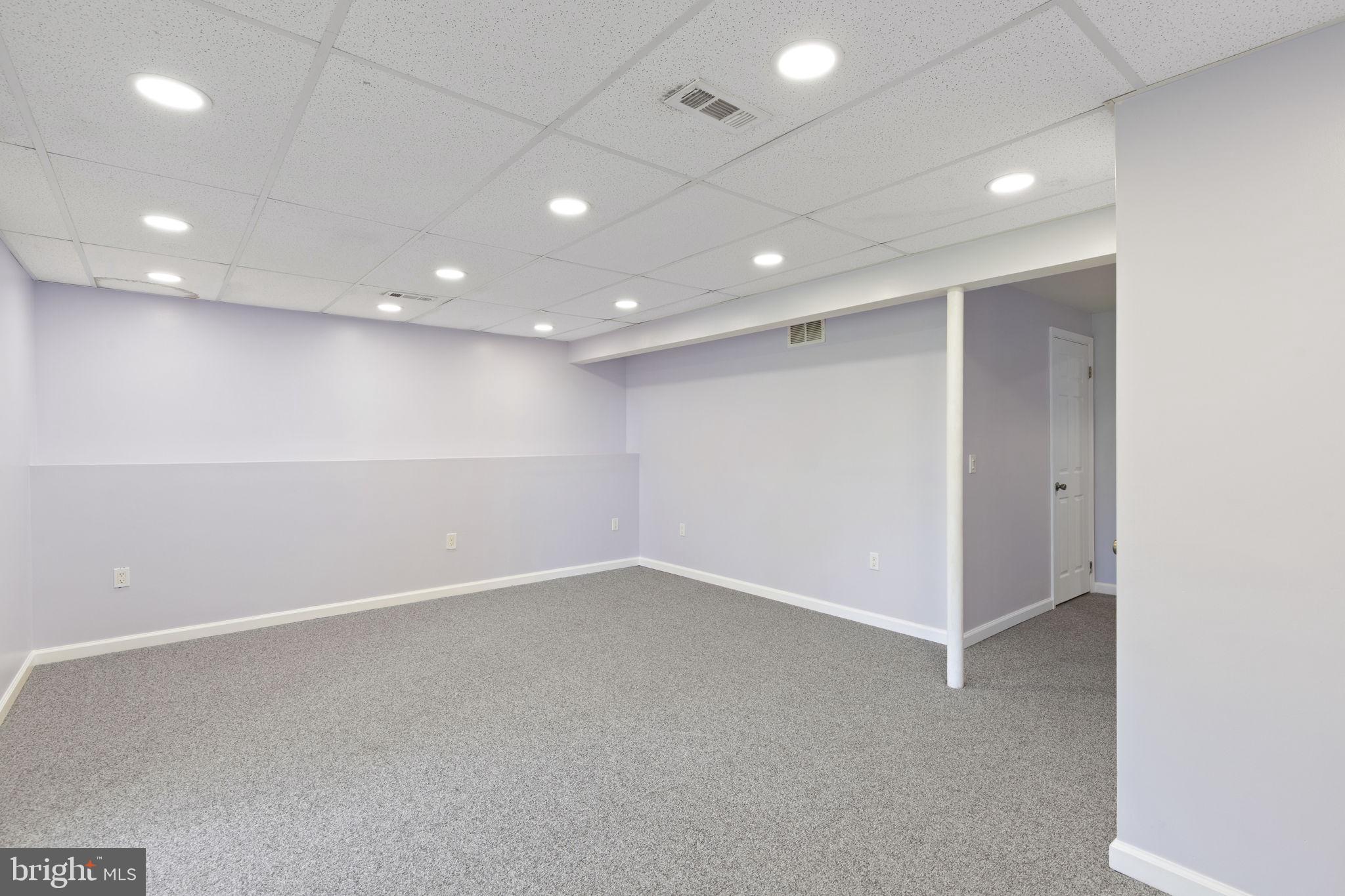 WEST SHORE - Residential