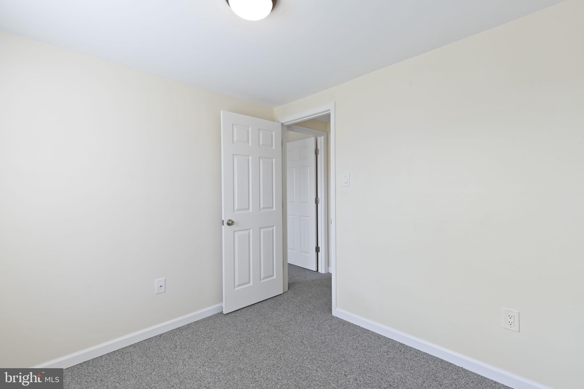 WEST SHORE - Residential